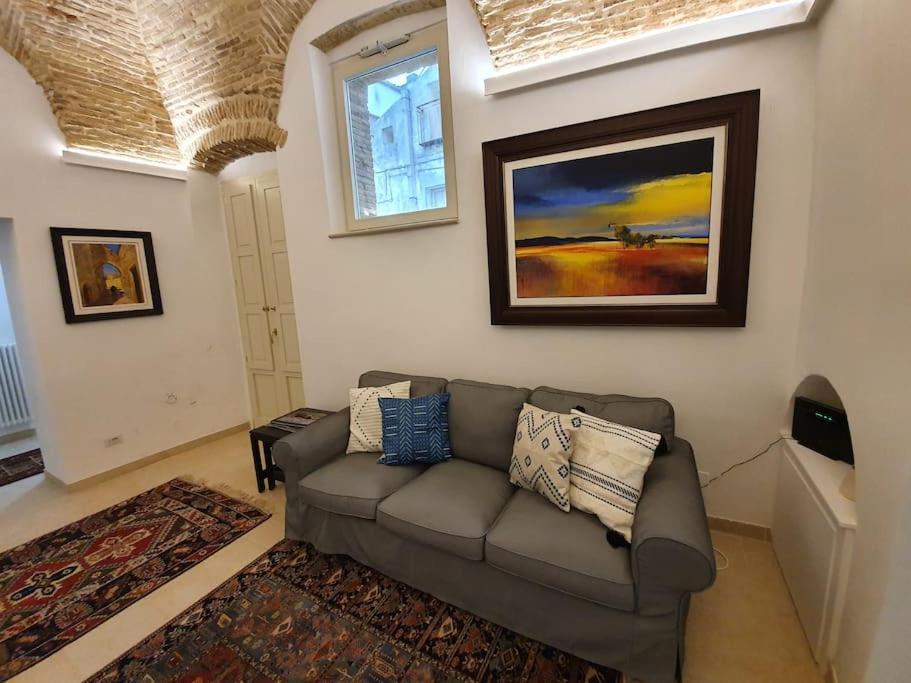 Casa Santa Maria - Beautifully Restored House In Centro Storico Irsina Basilicata Puglia Exterior photo